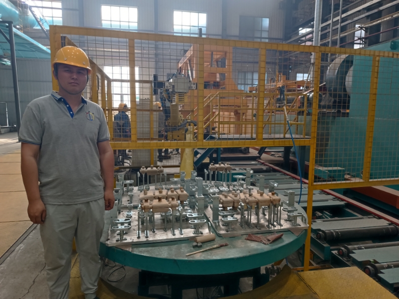 造型线机器人自动化下芯单元